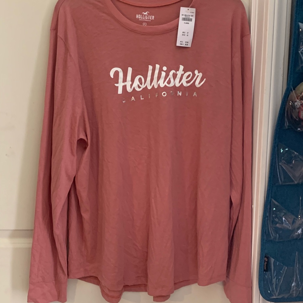 Hollister long sleeve, loose fit top